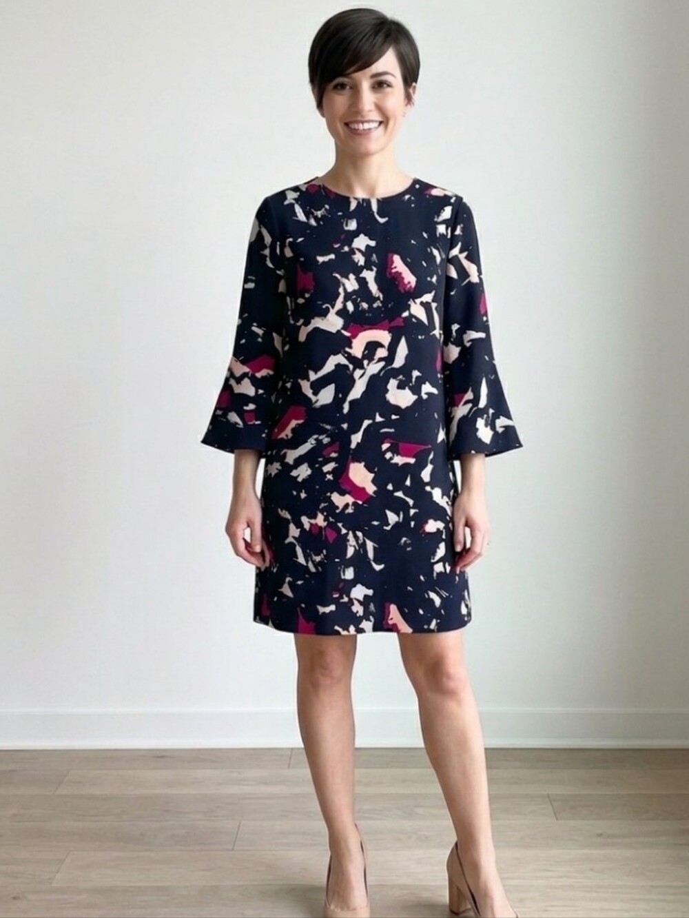 BANANA REPUBLIC Women's XS Navy‎ Pink Shift Dress Abstract Print Bell Sleeve